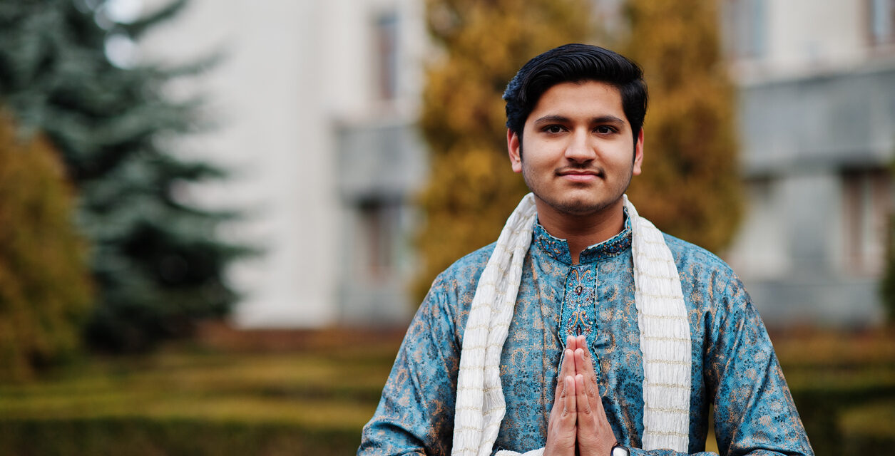 NAMASTE, EL GEST I EL SIMBOLISME